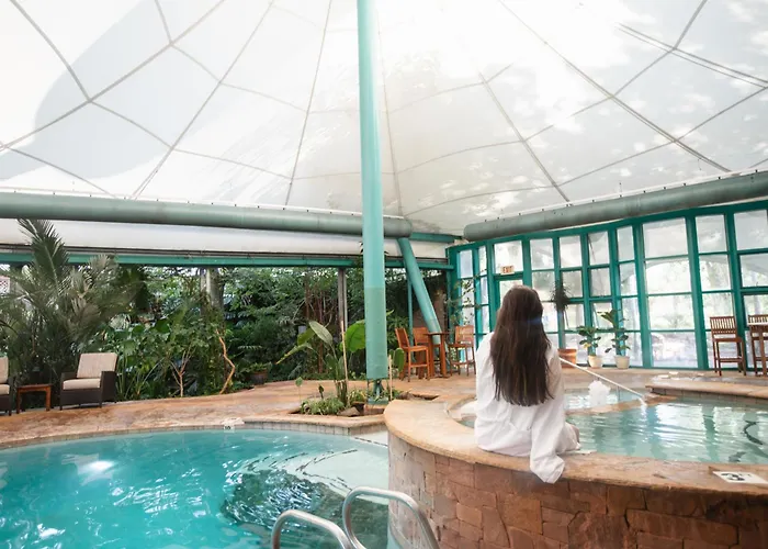 El Monte Sagrado Resort & Spa